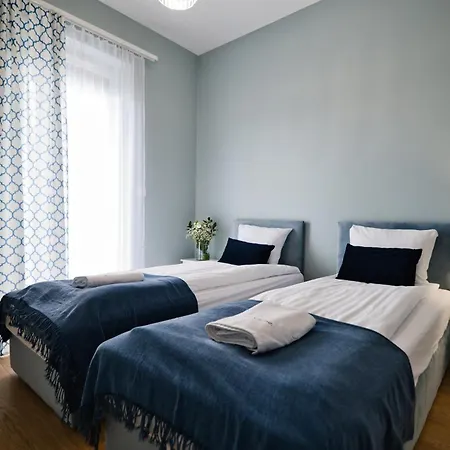 Pankrac 2 By Housine