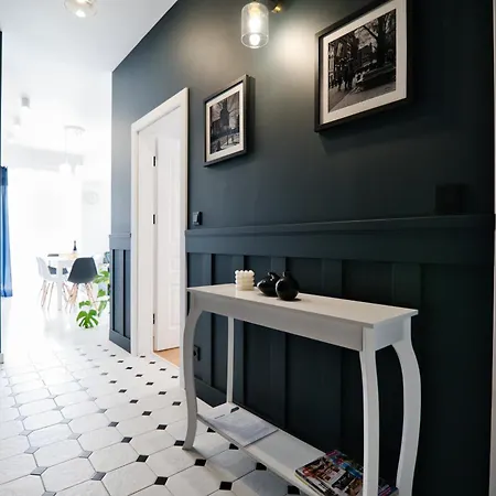 Apartment Pankrac 2 By Housine *