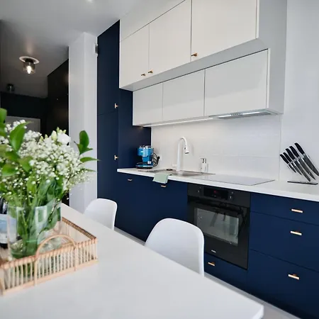 Pankrac 2 By Housine דירה זאטור