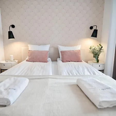 Pankrac 2 By Housine