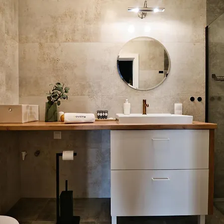 Pankrac 2 By Housine Apartment *