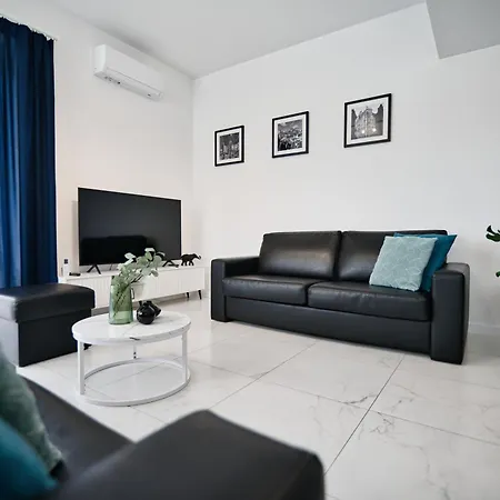 Pankrac 2 By Housine *