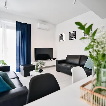 Apartment Pankrac 2 By Housine Zator