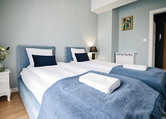 Pankrac 2 By Housine *